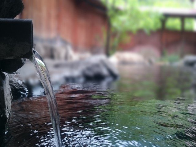 square_232983_lefuro_onsen2