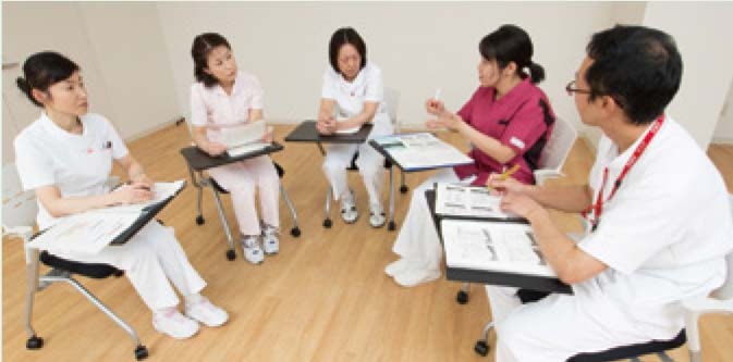 定例会議開催様子