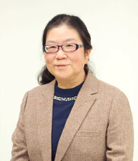 多川晴美センター長