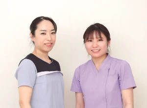 (写真左)野口沙果実師長(写真右)山下綾子看護師