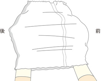 パンツタイプのギャザーを伸ばす1