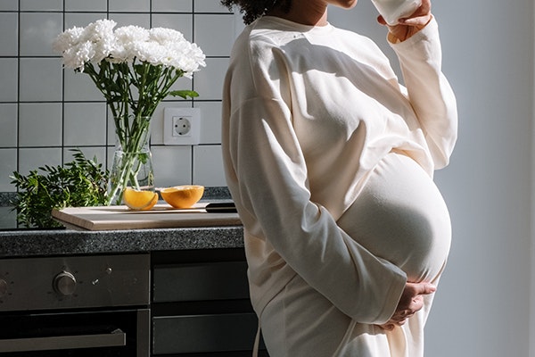 【仕事編】妊娠中に辛かったことは？体調不良の連続…働く妊婦のエピソード