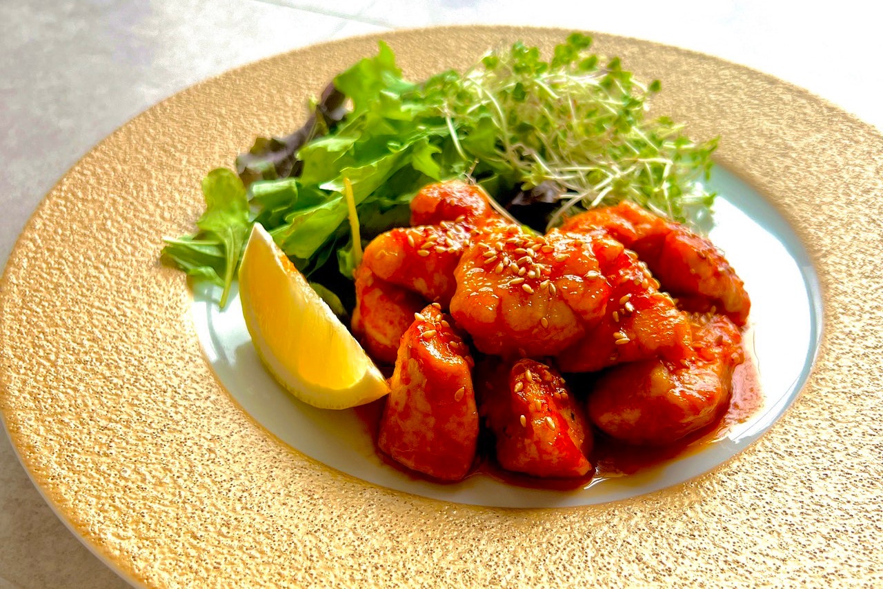 【アスリート飯】揚げないからヘルシー!やみつき韓国レシピ、ヤンニョムチキン