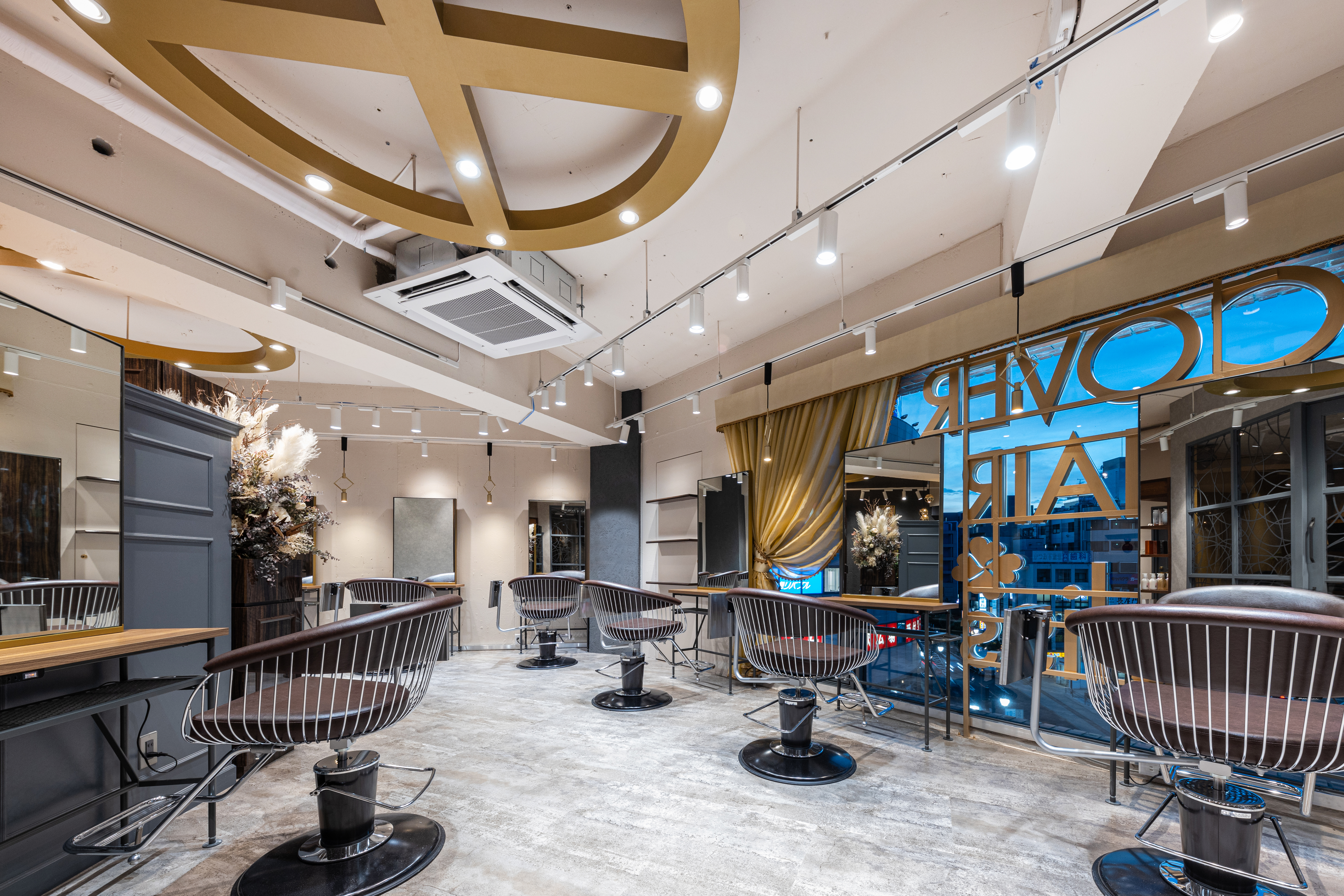 株式会社 Covers Incコンセプト1