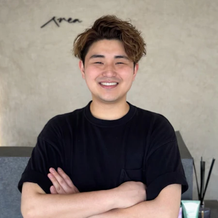 真部泰三