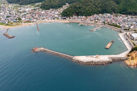 西伊豆釣り場紹介~西伊豆町エリア~ 宇久須港(うくすこう)空撮写真