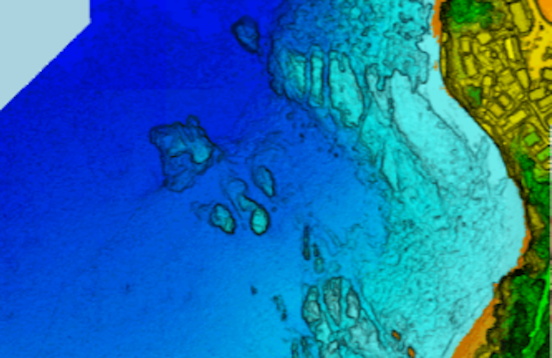 釣りドコブログ コラボ 日本海洋事業~【連載5】海の中を覗いてみたい!Vol.5 3人一組のプロチームで水中ドローンを操作~ ポイント2 岩部エリア 海底地形図 水深段彩図