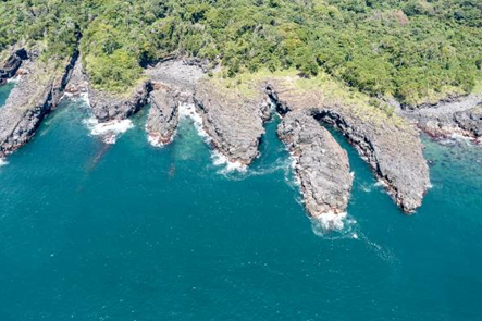 ～東伊豆の釣り場案内　熱海市～伊東市エリア　～　カンノンガ根（かんのんがね）空撮写真