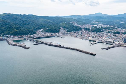 ～東伊豆の釣り場案内　熱海市～伊東市エリア　～　伊東港（いとうこう）空撮写真