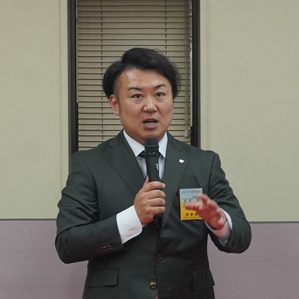 card-image
