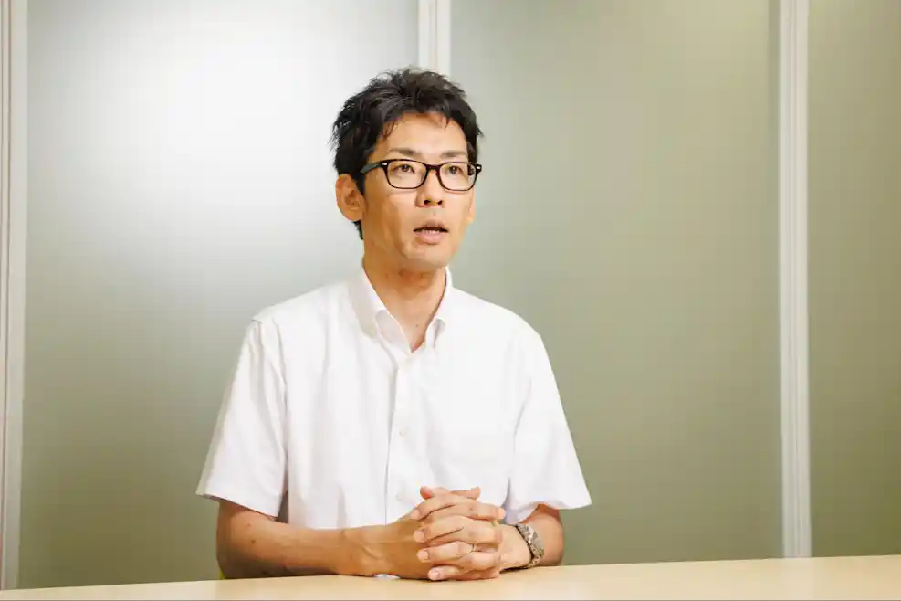 総務部人事課課長の林さん
