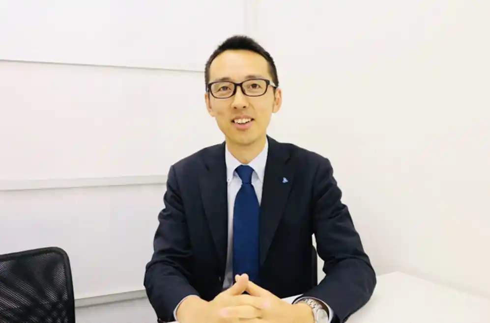 (人事広報部 嶋津さん)