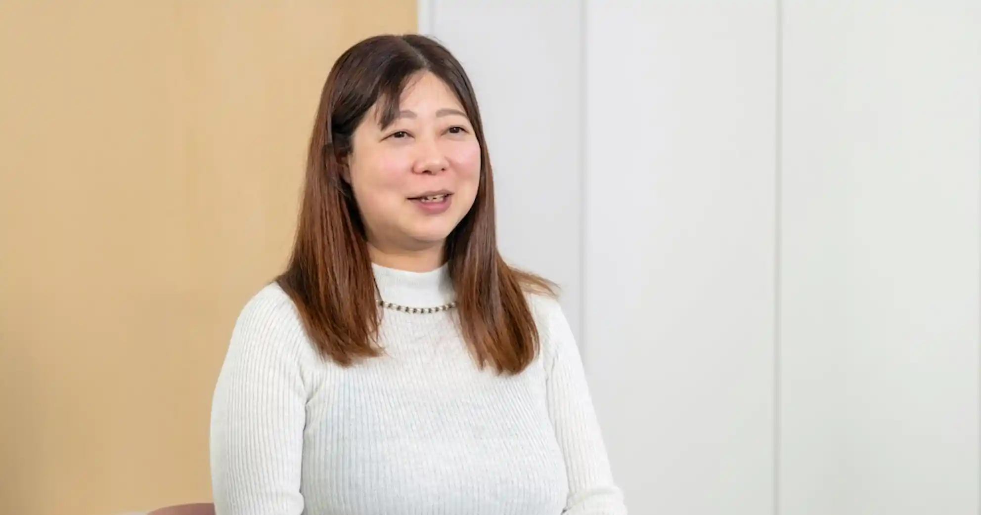 牧野美穂さんがお話しされている様子