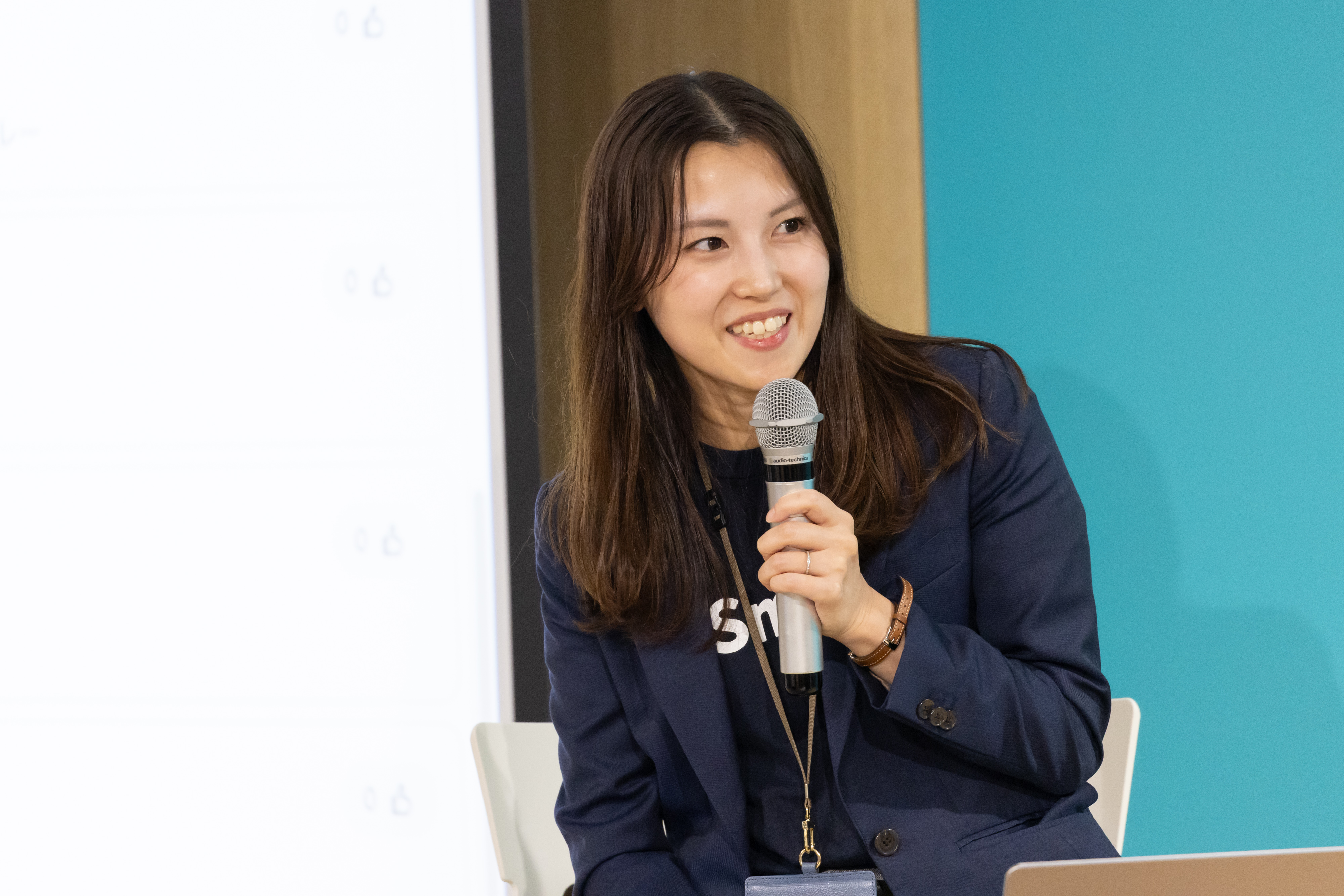 末次幸奈の写真