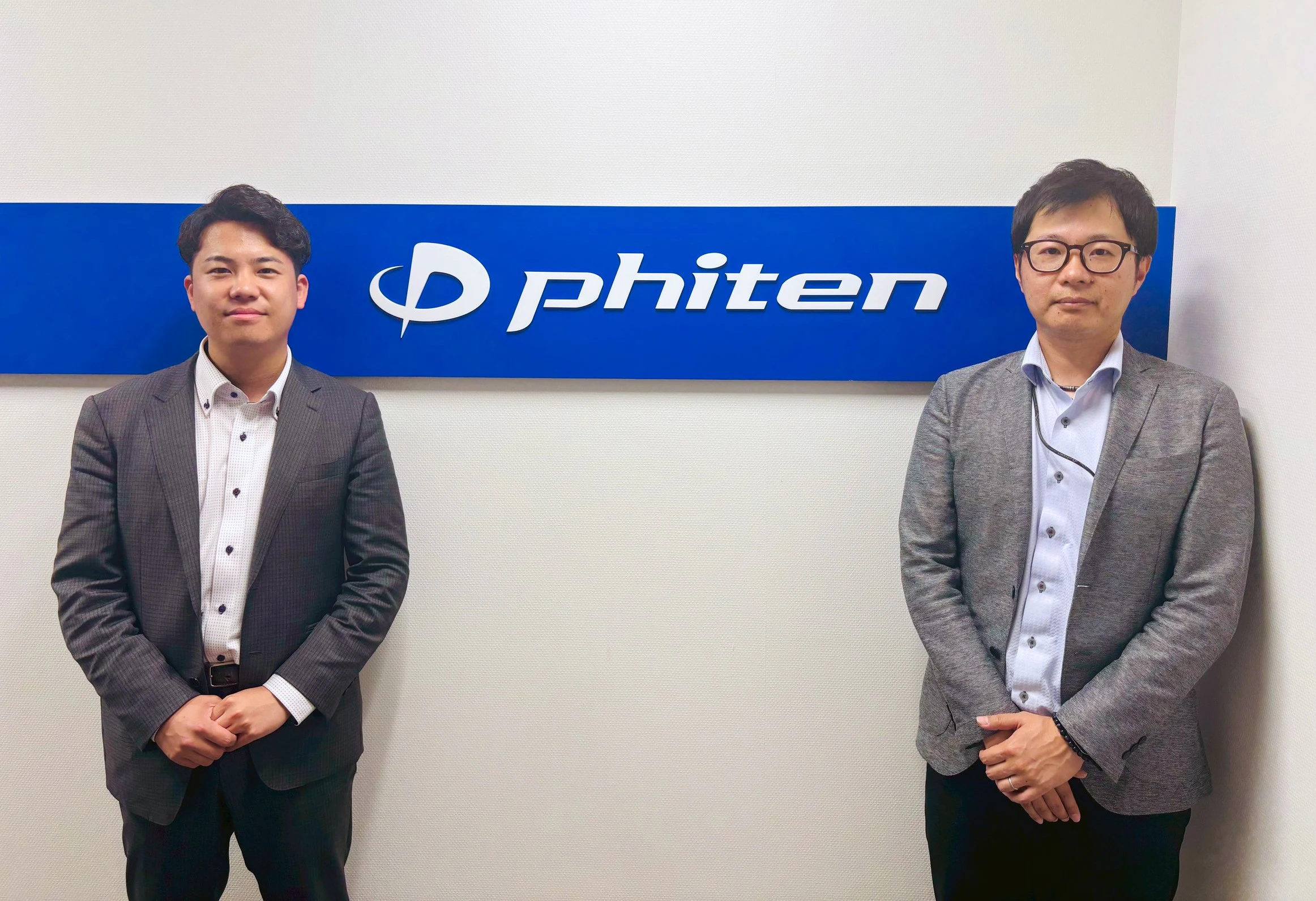 左から、ファイテン株式会社 総務人事部 人事チームの上原さん、マネージャーの宮本さん