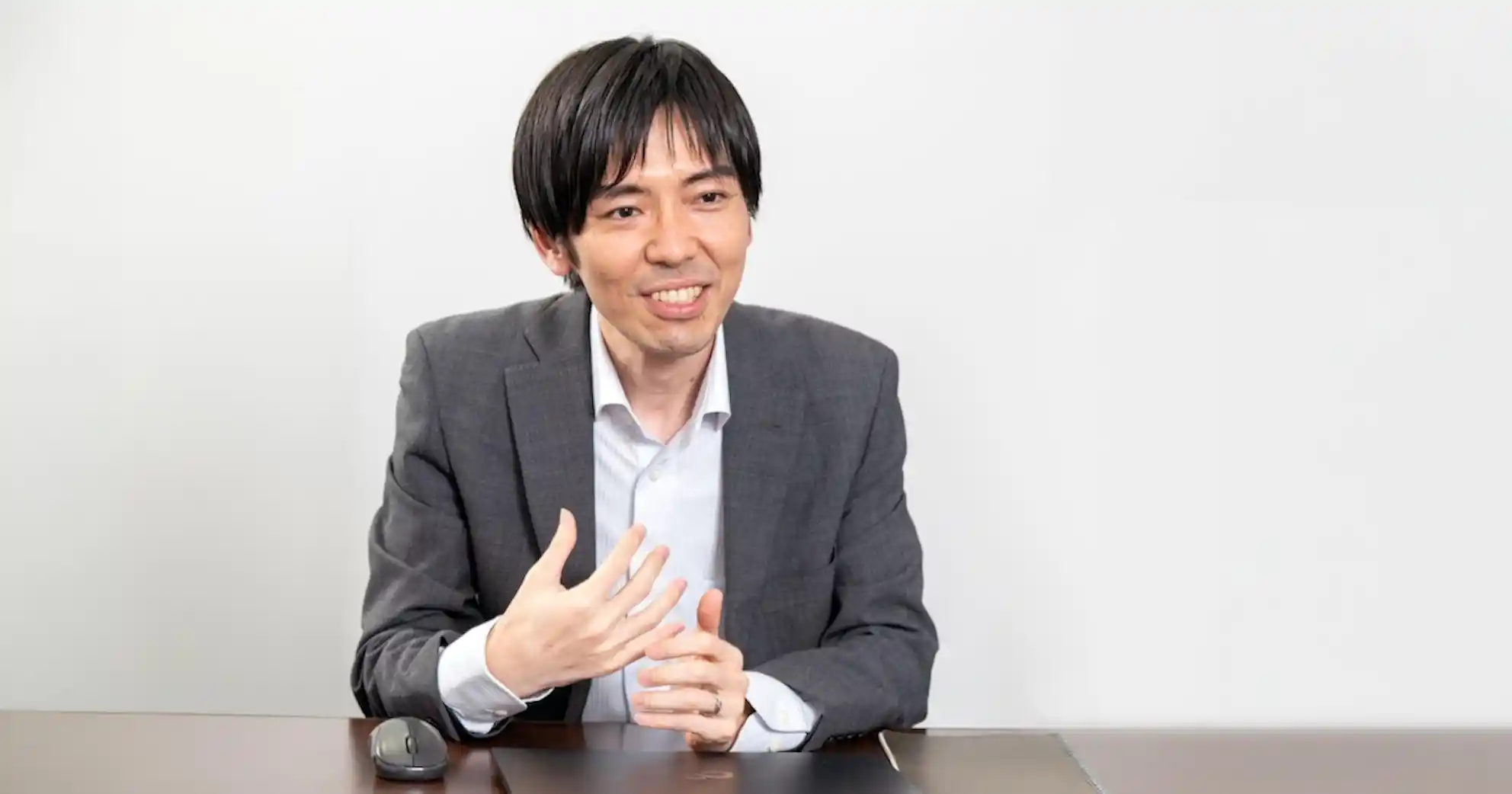 上田裕一さんがお話しされている様子