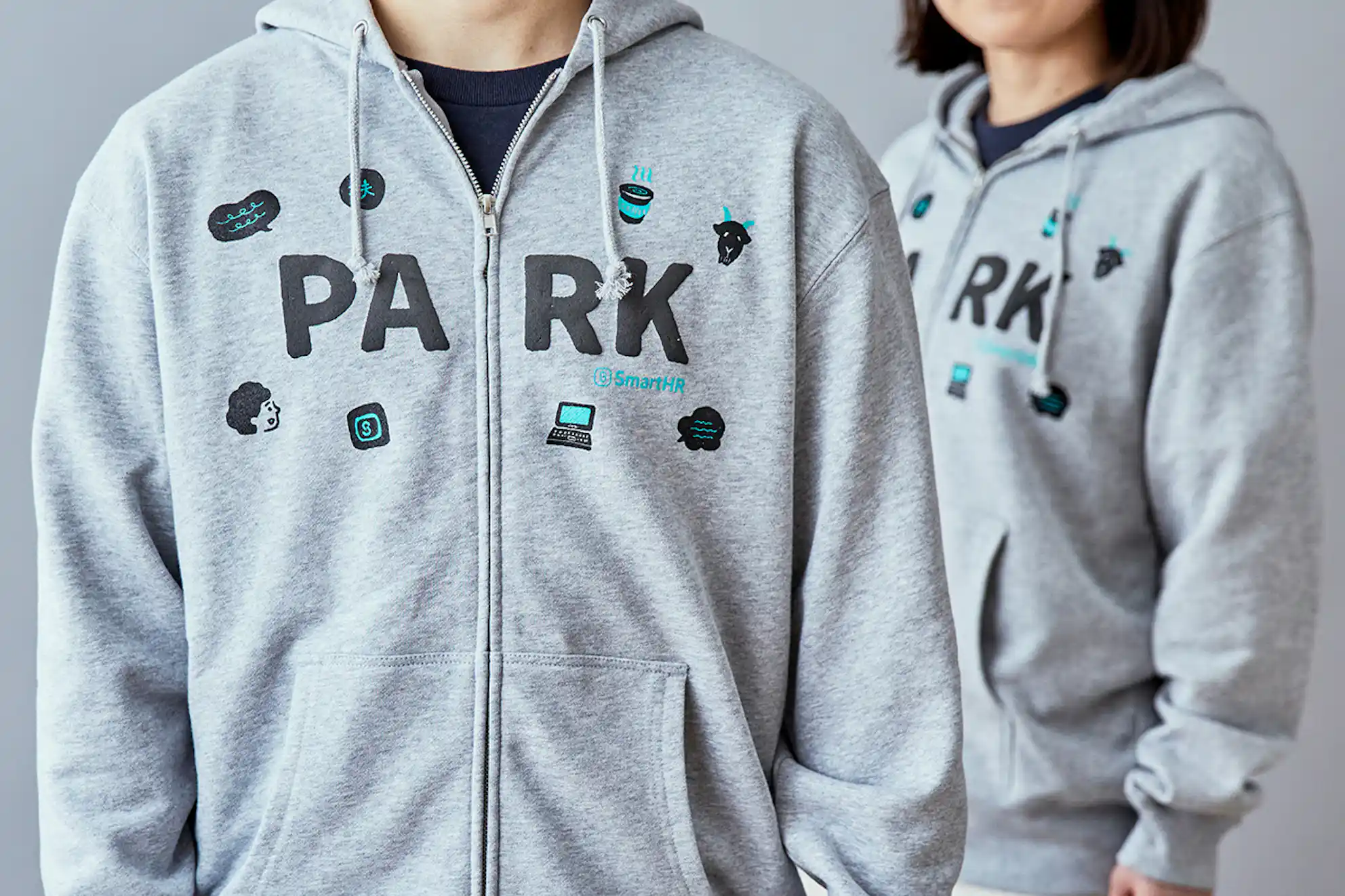 PARK限定のリワード「PARKのパーカー」のモデル画像
