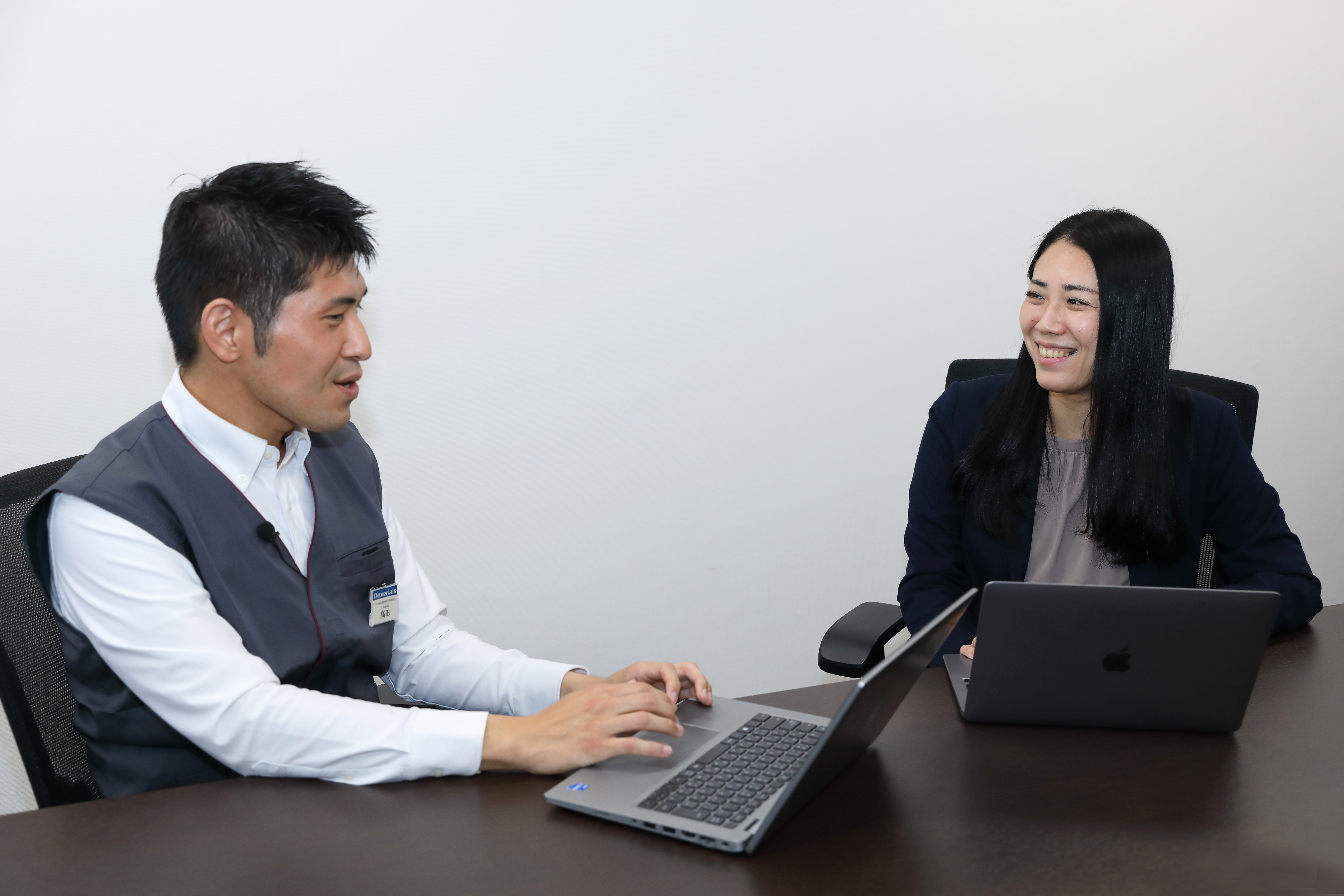 高田様のインタビュー風景