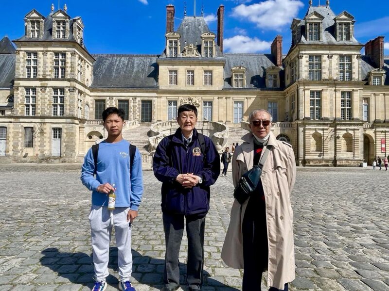 カンボジアのソン・スーベールさんとパリ探訪