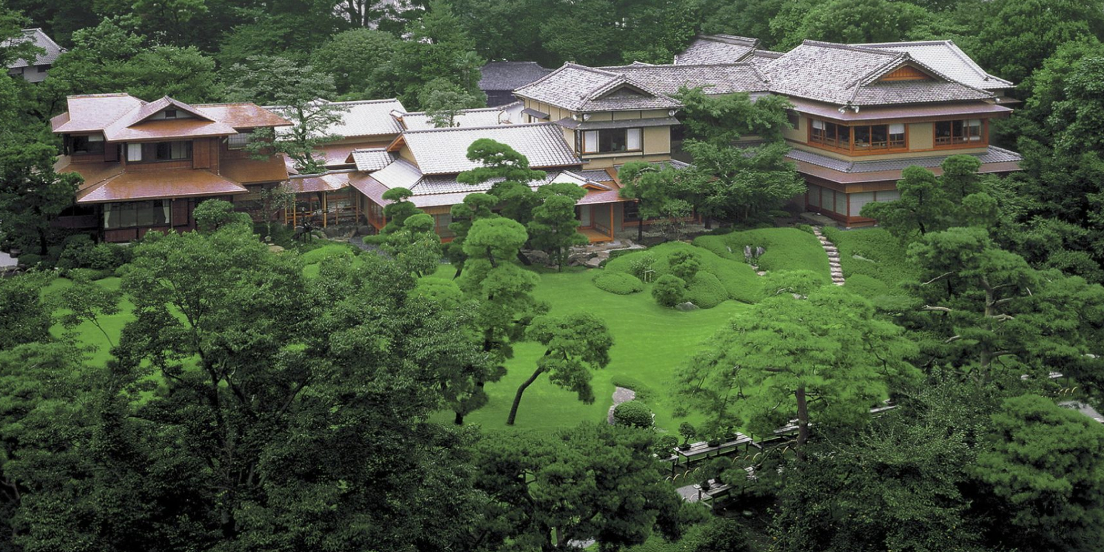 ホームページリニューアルのお知らせ｜「壺中庵」からのお知らせ｜八芳園 料亭「壺中庵 - KOCHUAN」