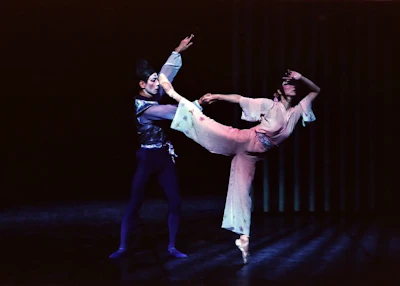 「創作  竹取物語」の公演写真