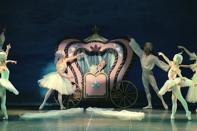 「シンデレラ」の公演写真