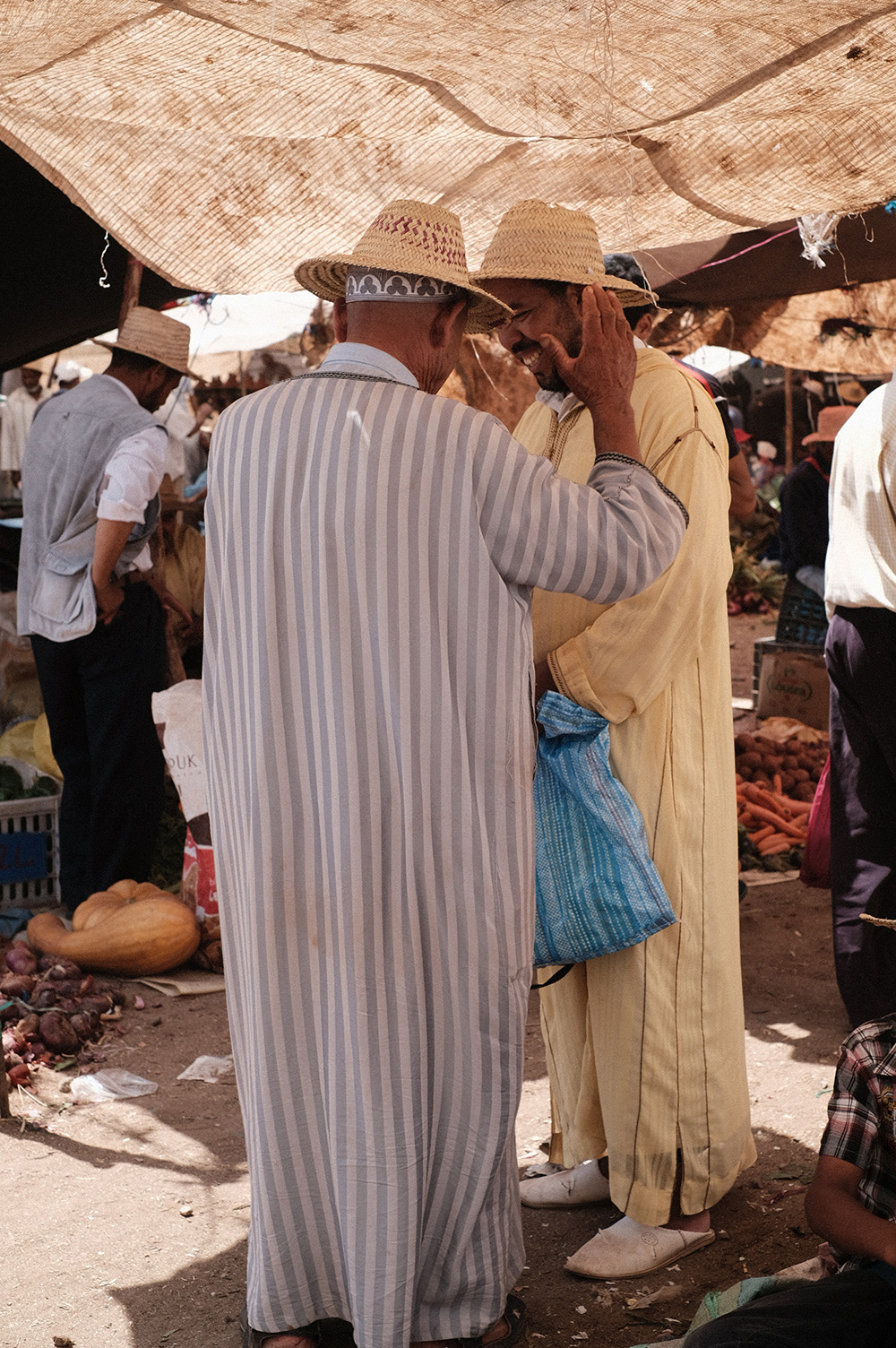 モロッコ 民族衣装 ジュラバ 深いグリーンが魅力的☆ LEXUS - 記事