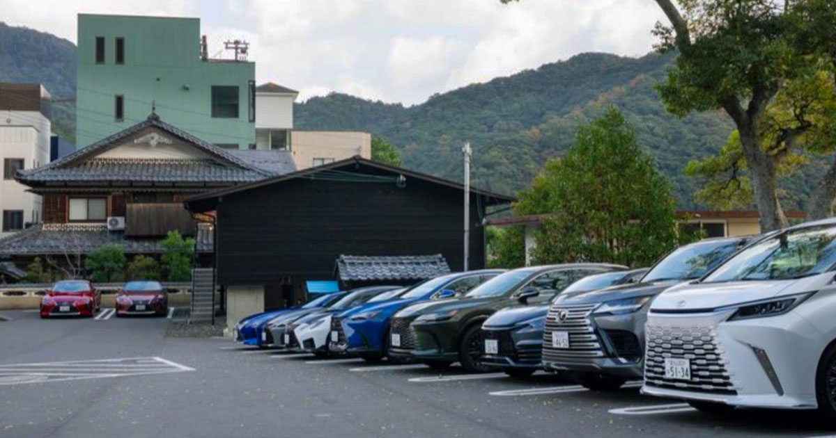 イドリス様現車確認 トリックスター / IKAZUCHI