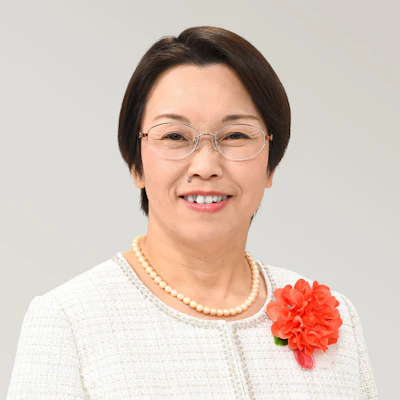 水町典子