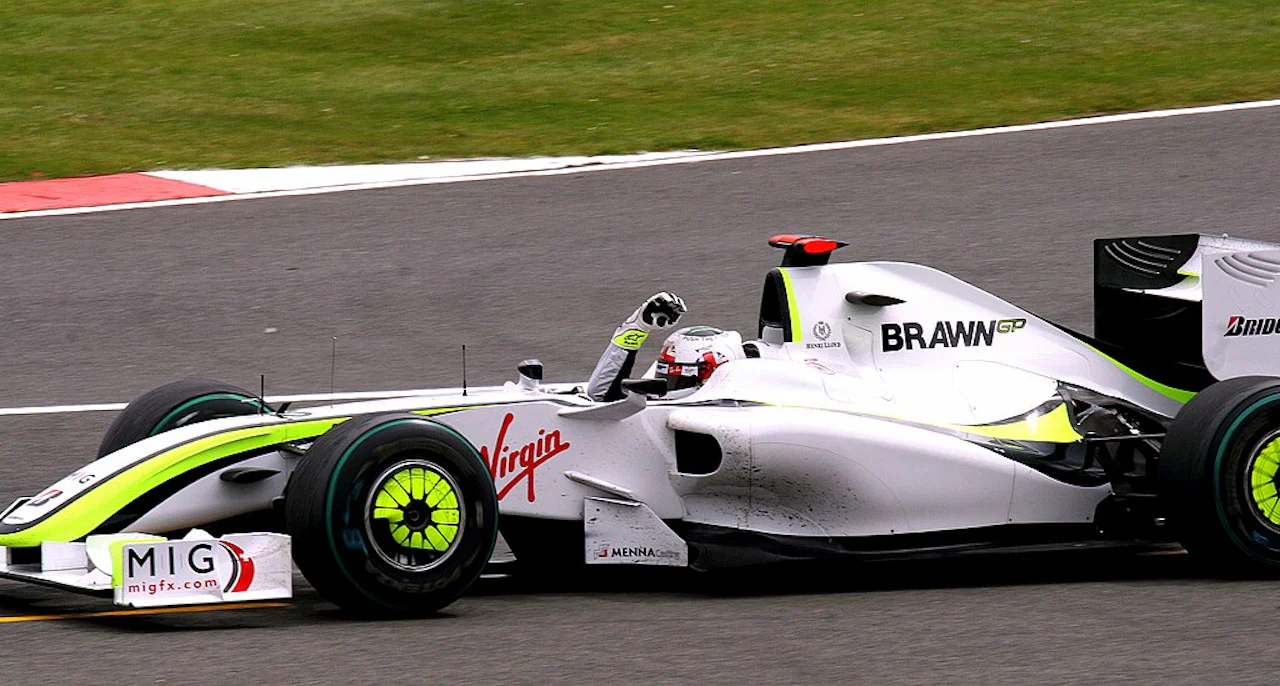 Jenson Button 2009 F1 World Champion - Brawn GP001. British Grand Prix, Silverstone (50094344626)