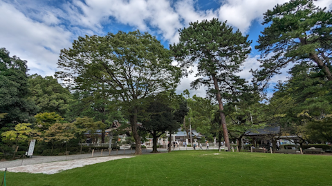 武田神社の境内の様子