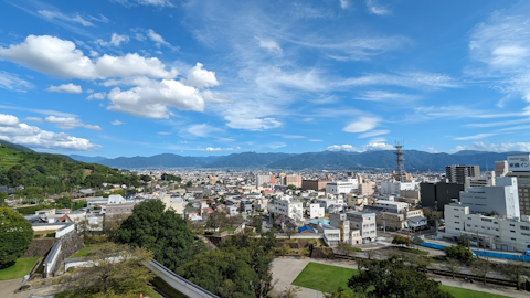 舞鶴城公園（甲府城跡）からの景色