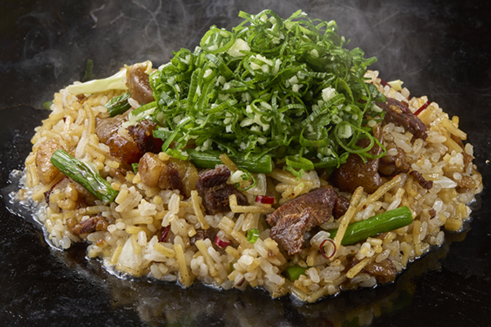 <p>ぼっかけ<br>にんにく<br>塩そばめし</p>