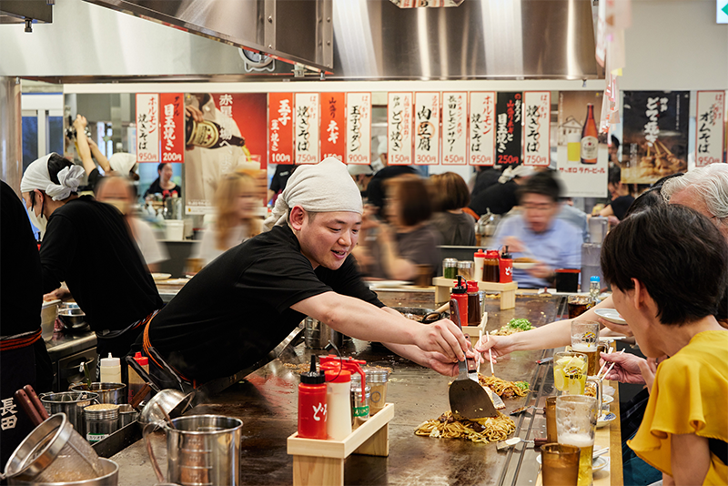 お客様の目の前で
焼き上げる