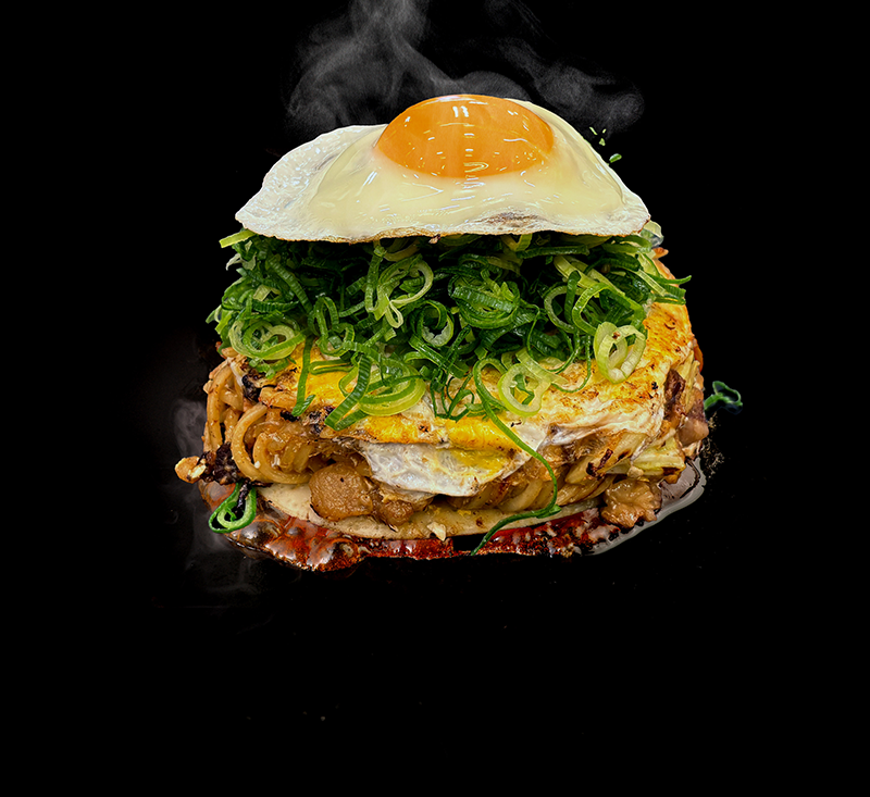 <p>焼きそば入り<br>全部のせぼっかけ<br>玉子モダン</p>