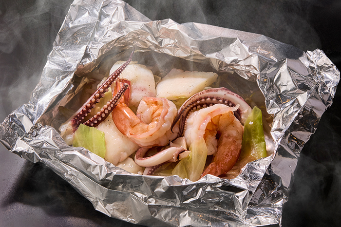 <p>海鮮ミックス<br>ホイル焼き</p>