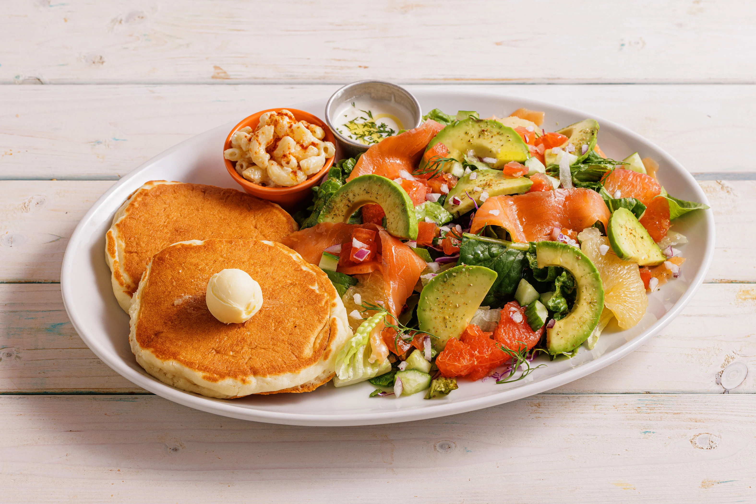 サーモンサラダパンケーキ