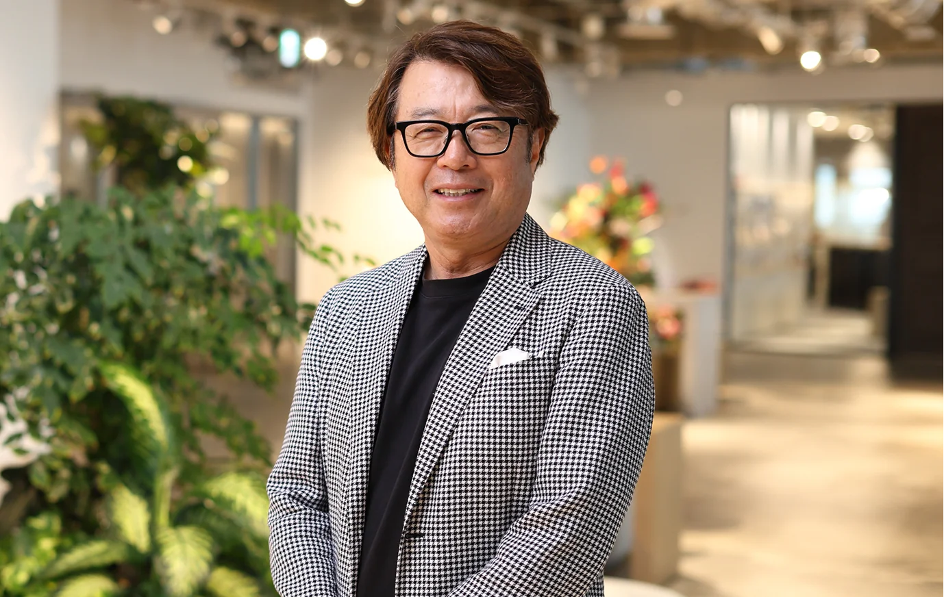 粟田 貴也