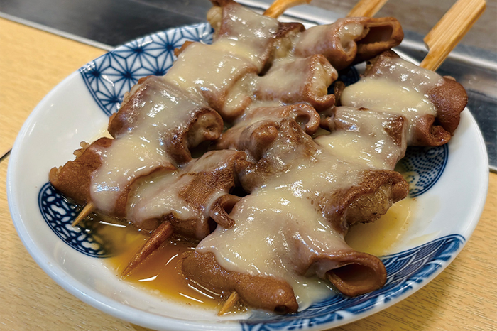 <p><span style="font-size: 60%">神戸</span>どて焼き</p>