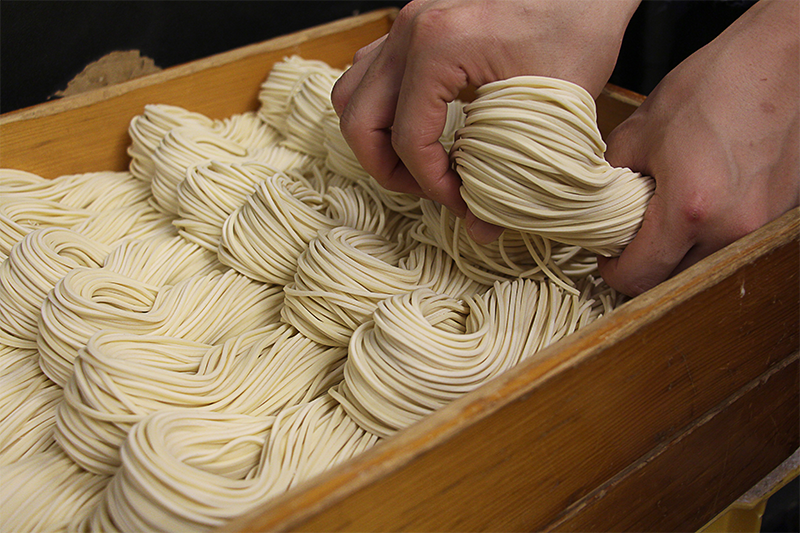 店内製法の熟成自家製麺