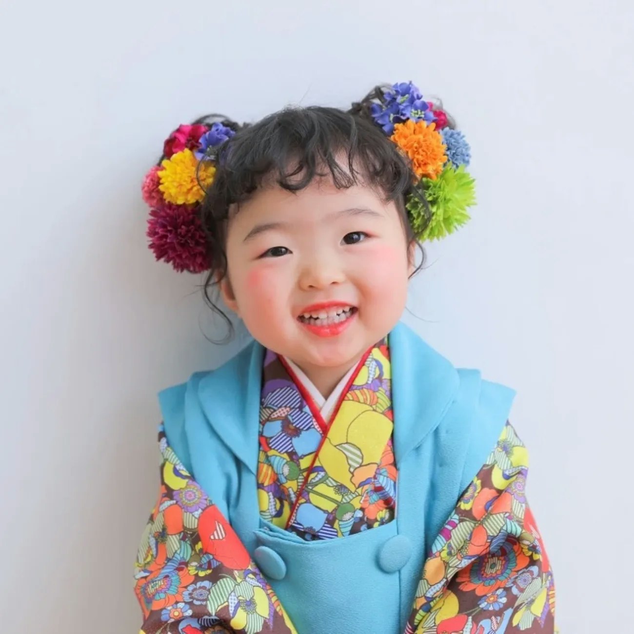 七五三のメイクはどうする?3歳・7歳メイクのコツや注意点を解説