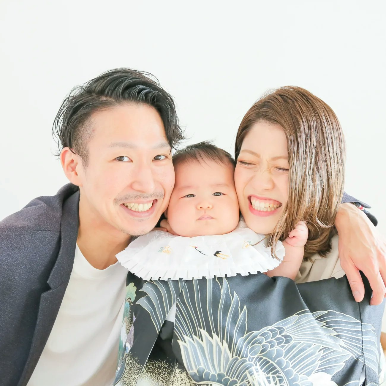 お宮参りの写真撮影はどうする?おすすめの撮影時期や料金相場を解説