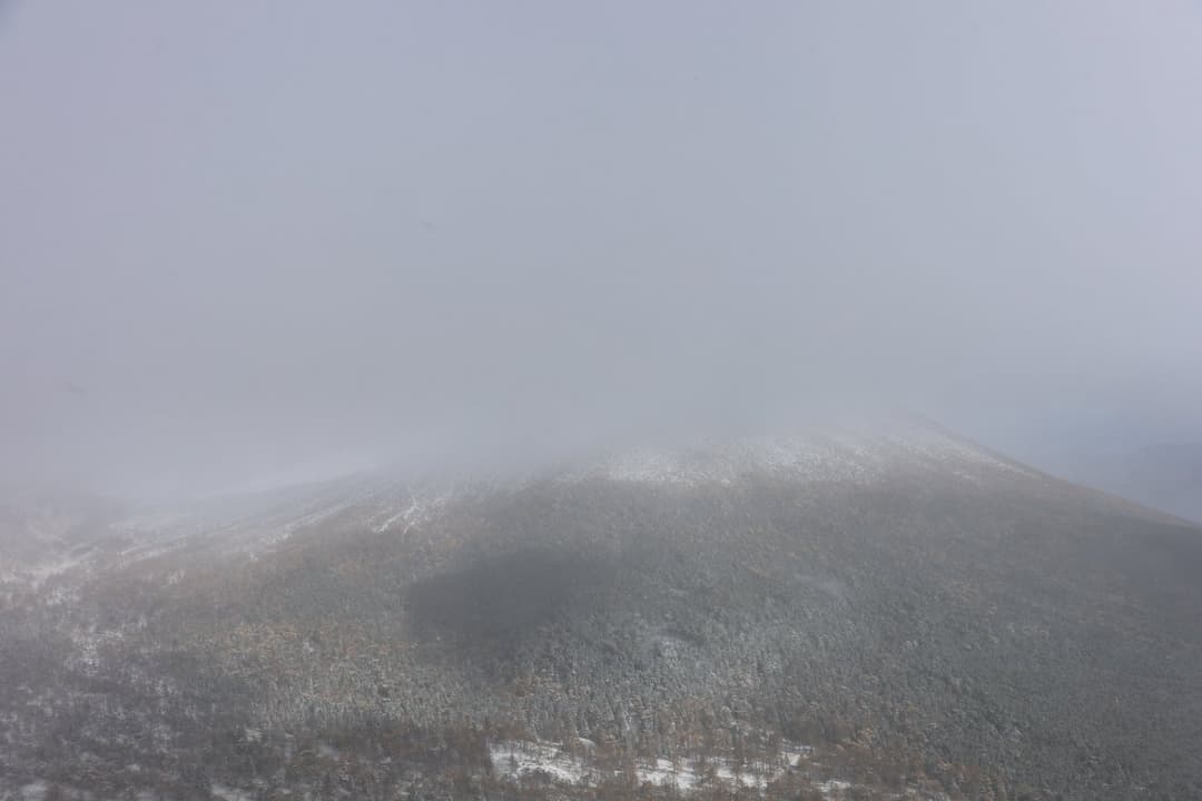 黒斑山　トーミの頭から眺める浅間山