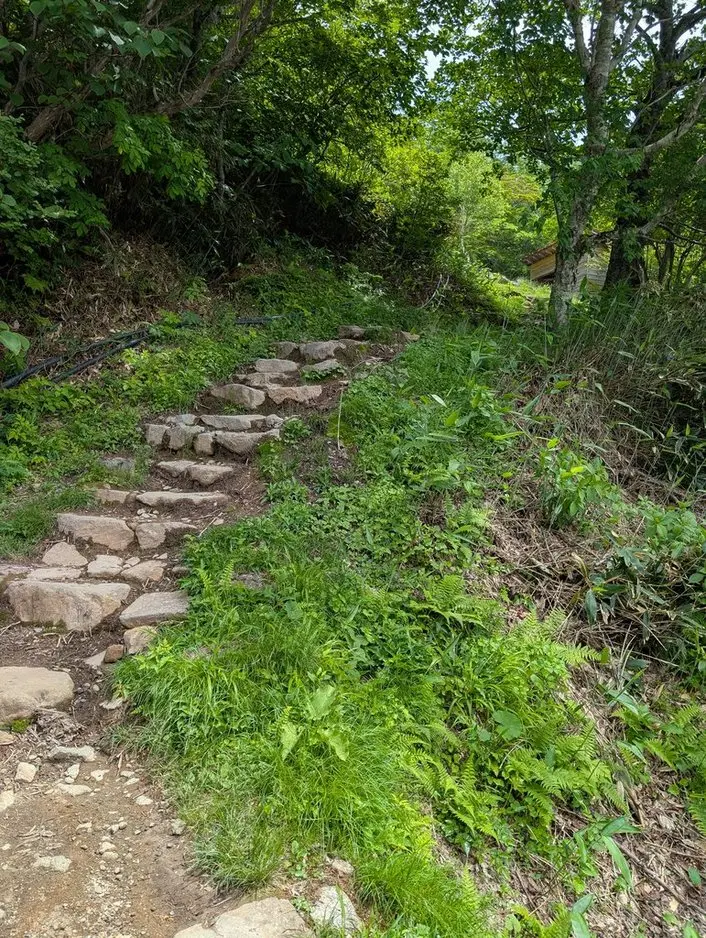 三斗小屋温泉　煙草屋旅館　秘湯へ