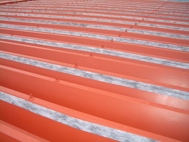 倉庫鋼板屋根 アロンQD防錆コート 画像 2