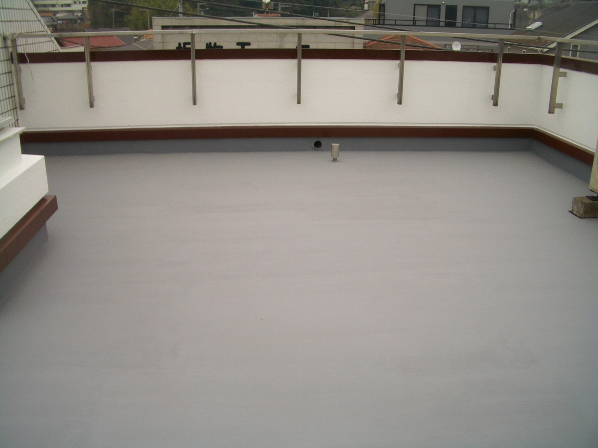 ルーフバルコニー防水【アロンコートSQ－TK工法】 [横浜市金沢区]