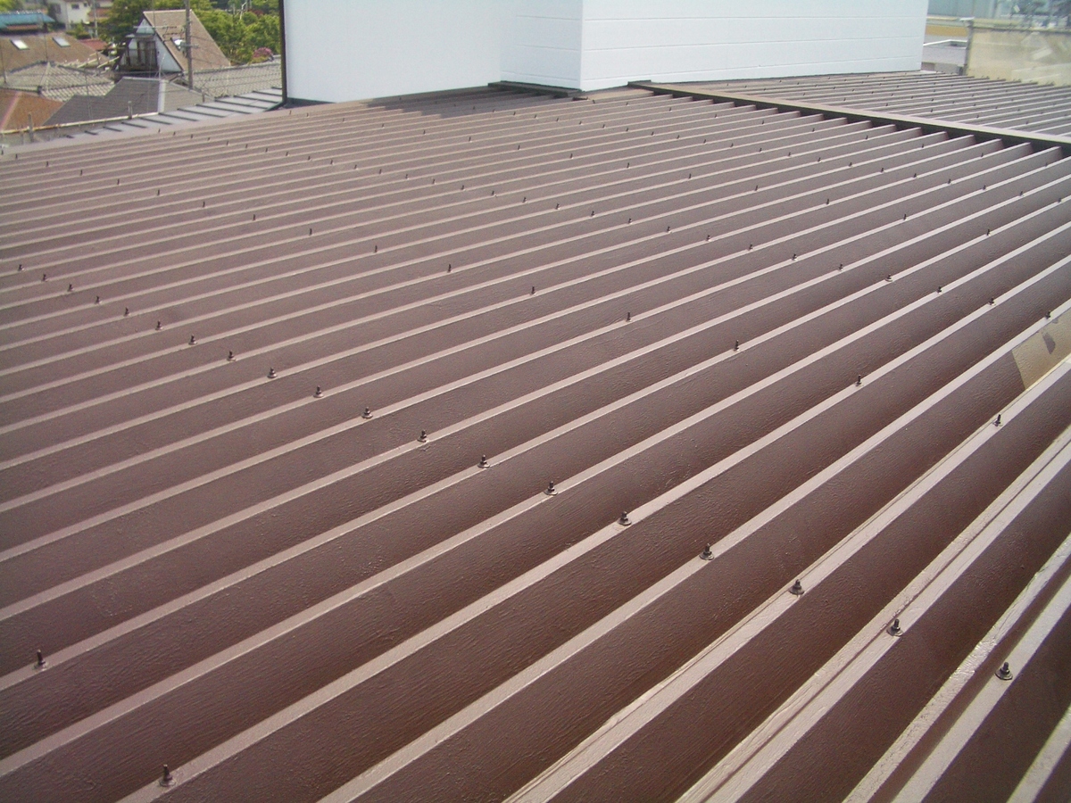 倉庫鋼板屋根 アロンQD防錆コート