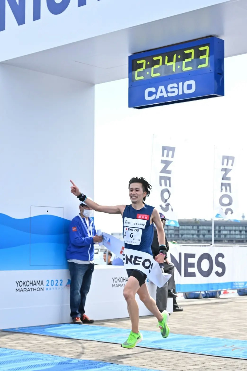 横浜マラソン優勝時の坂本さんの写真