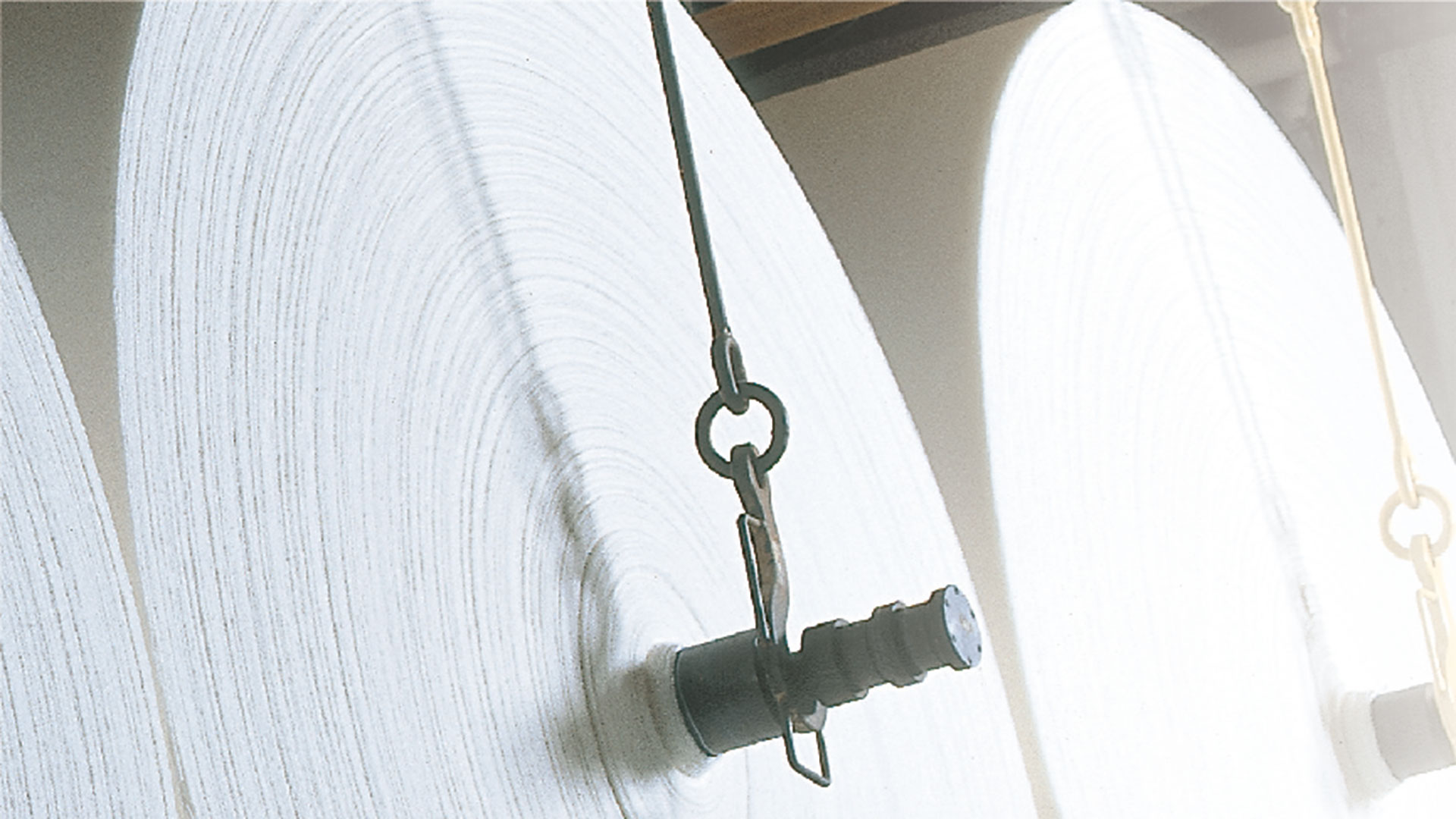 繊維選びで変わる不織布の性能と設計ポイント