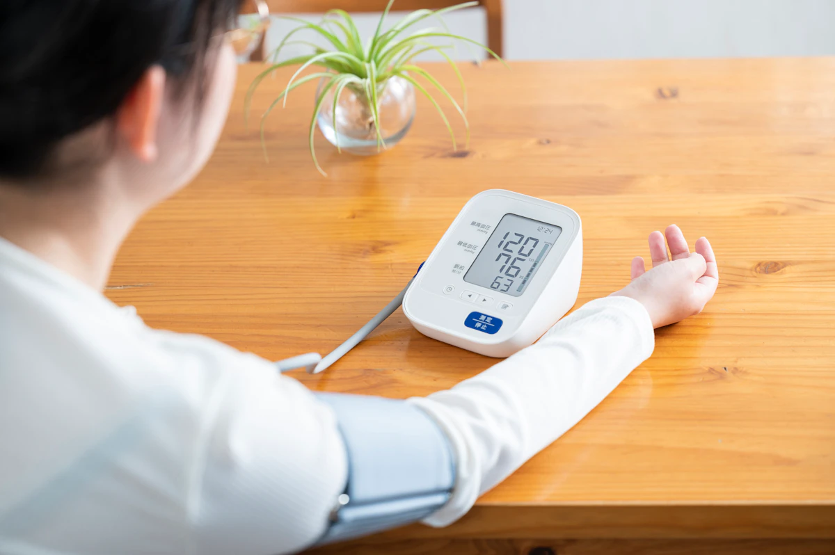 血圧の仕組みとは?高血圧・低血圧が美容と健康に与える影響と改善習慣